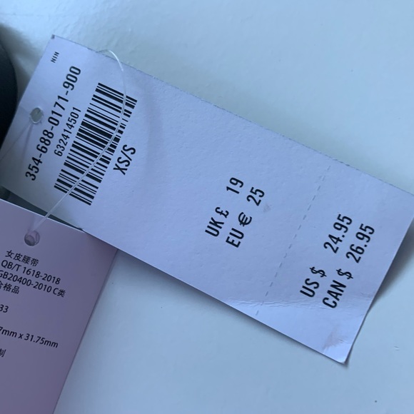 Holister belts - Picture 3 of 3